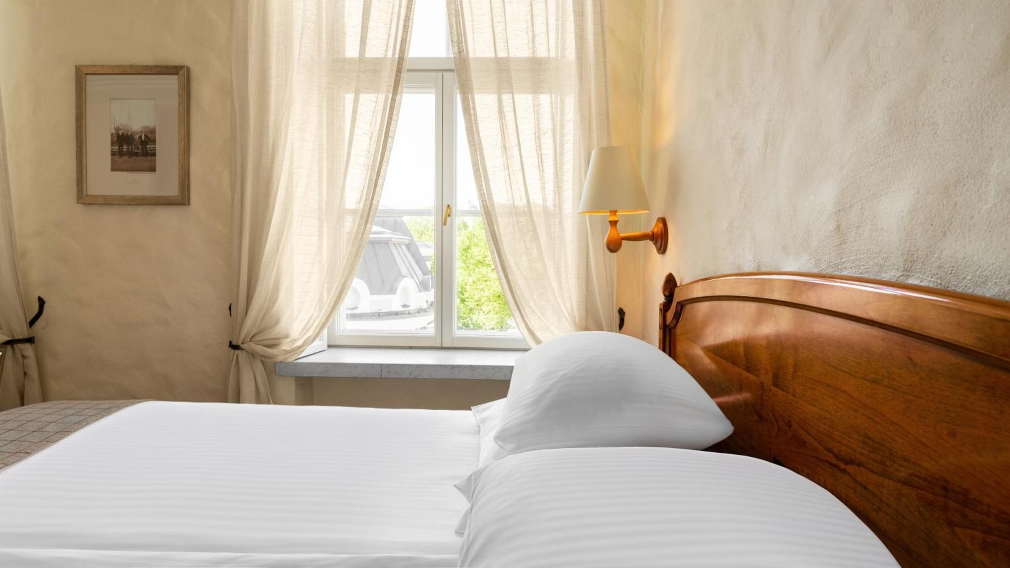Rixwell Collection Savoy Boutique Hotel Tallinn Bagian luar foto