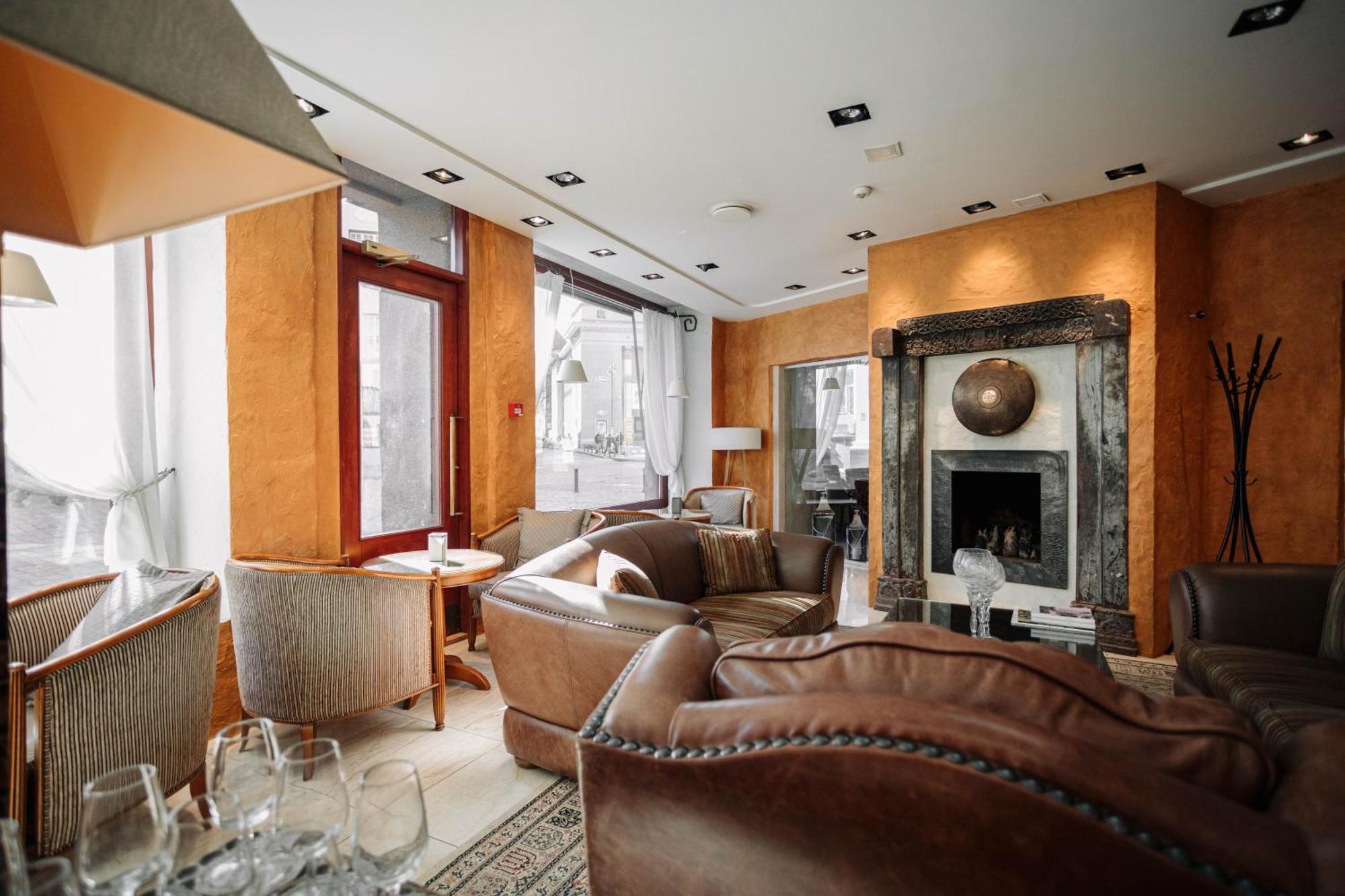 Rixwell Collection Savoy Boutique Hotel Tallinn Bagian luar foto